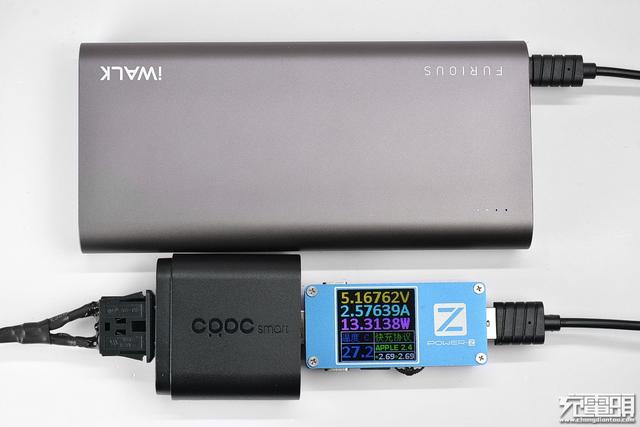iWALK F20P (20000mAh) PD快充移动电源拆解评测