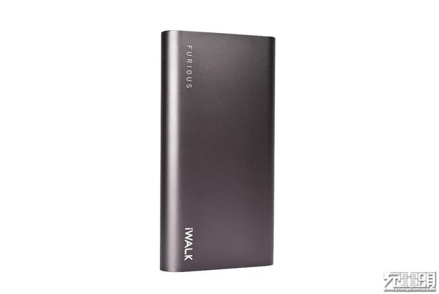 iWALK F20P (20000mAh) PD快充移动电源拆解评测