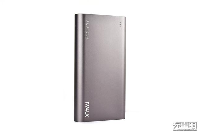 iWALK F20P (20000mAh) PD快充移动电源拆解评测