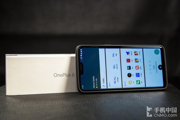 机情问答:一加6值得买吗?颜色怎么选?_凤凰科