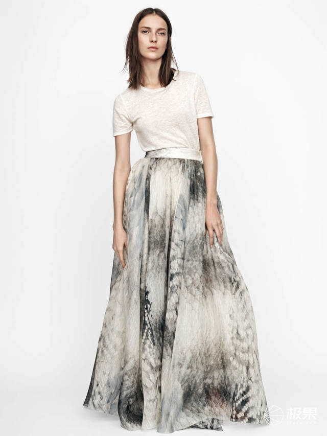 将环保进行到底，H&M推可回收材料泳衣系列