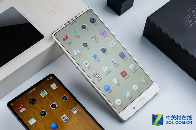 别只看全面屏 换新机你还需要了解这些事 