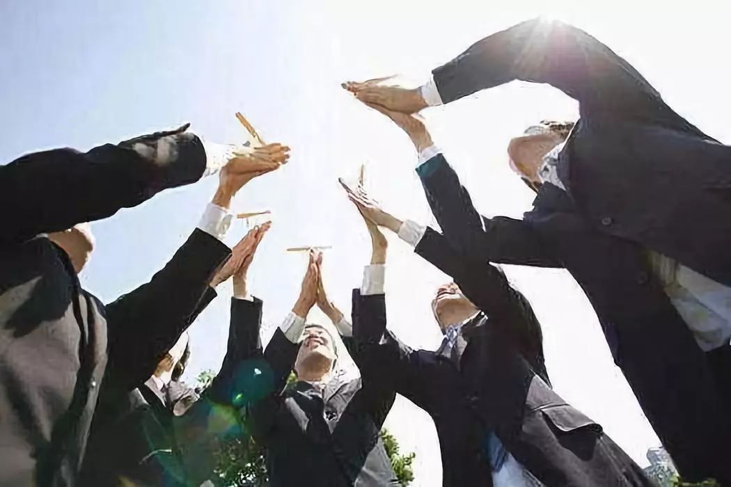 什么叫做团队 6142A972DF2F10A713AF7972C77BB24BD482FFF8_size66_w1050_h700.jpeg