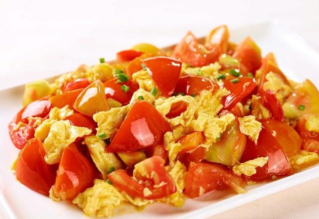 西红柿炒蛋到底先炒西红柿还是鸡蛋?西红柿炒蛋的3种不同做法