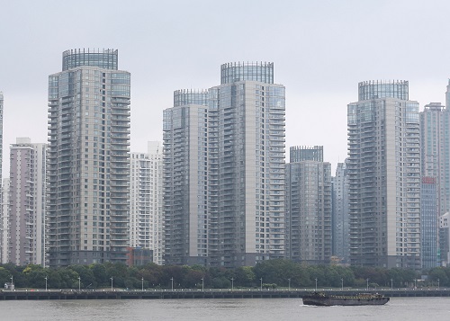中国大城市“远郊购房”热度不减 港媒：面积与距离难兼得