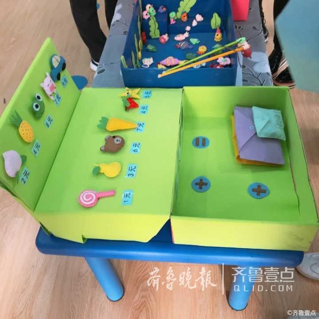 情报站|泰安一幼儿园老师自制益智玩具,玩着学知识