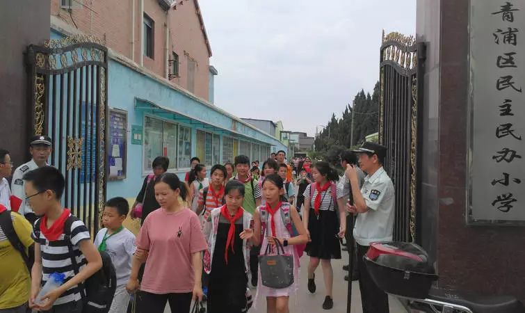“纳民”模式退出上海青浦，流动儿童上学又成难题