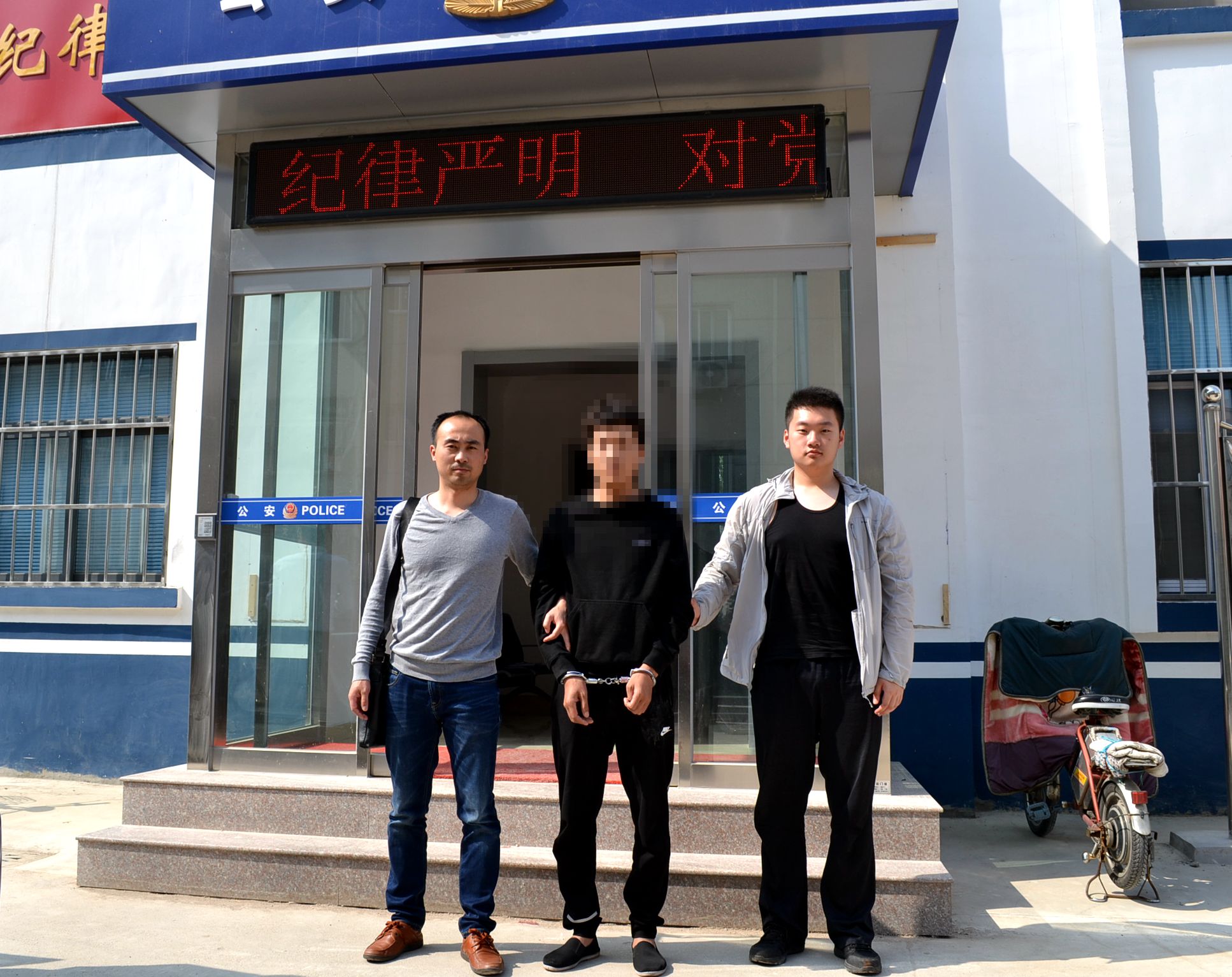 滨州滨西小时8警方破获一起盗窃案夏天的小学生作文图片
