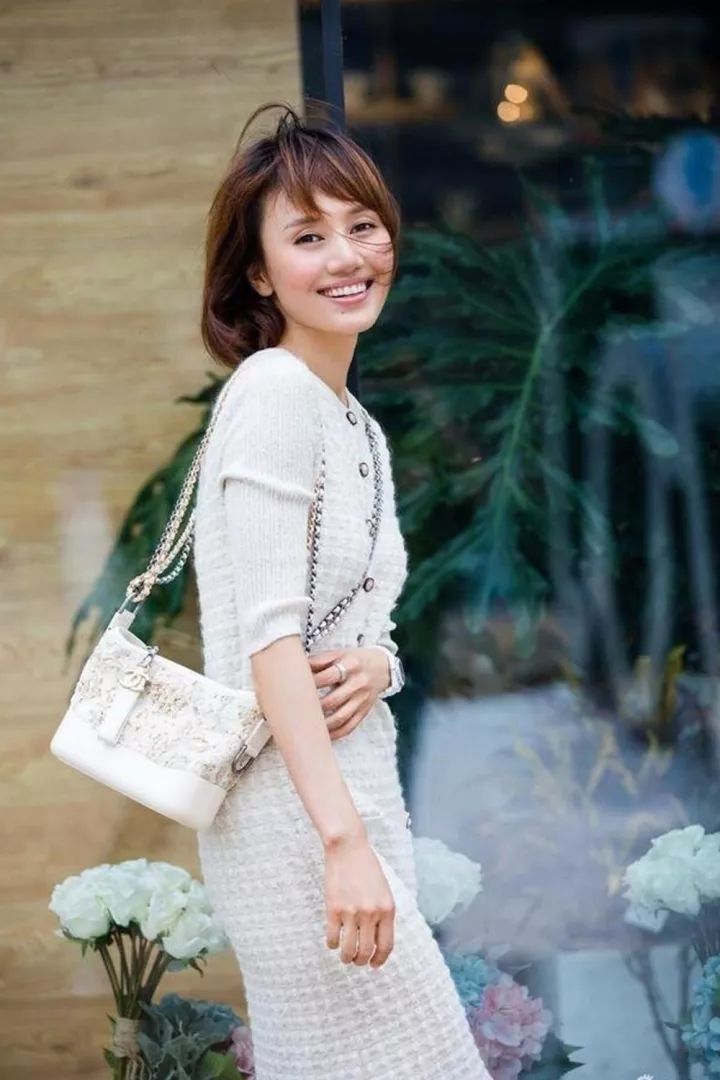 袁泉:41岁再次惊艳了我们，高级的女人，岁月都不能打败她的美