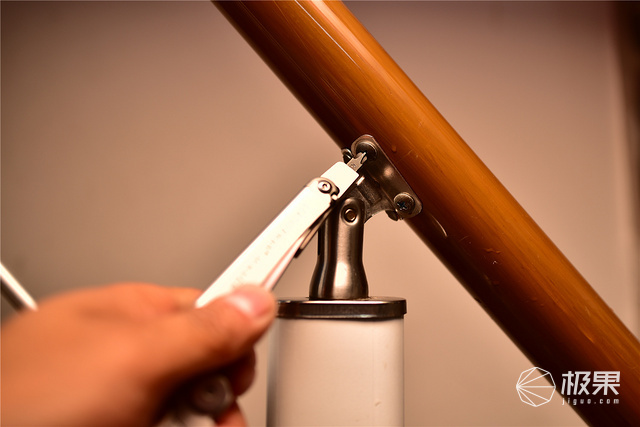 莱泽曼多功能折叠钳上手：17种功能于一身，“钳”力无穷