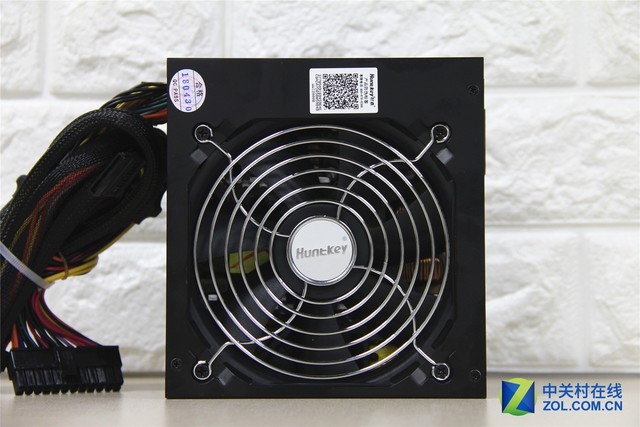 硬件衙门:金牌电源亲民和性能兼得吗?