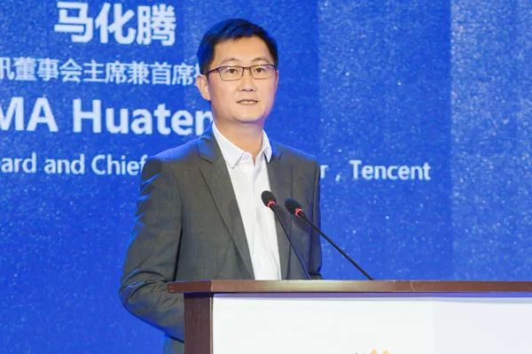 昆明成都重庆经济总量_昆明到成都机票图片(2)