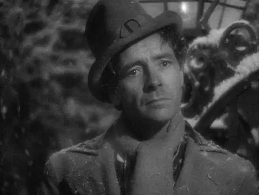 四六级写作高分必学:8个英文名著里的经典开头