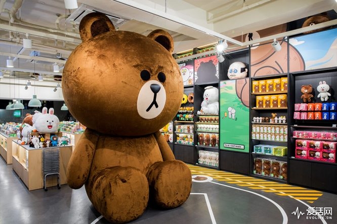 line-friends-store-1