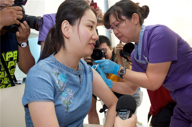 HPV九价疫苗大陆首针在海南完成接种 北京上