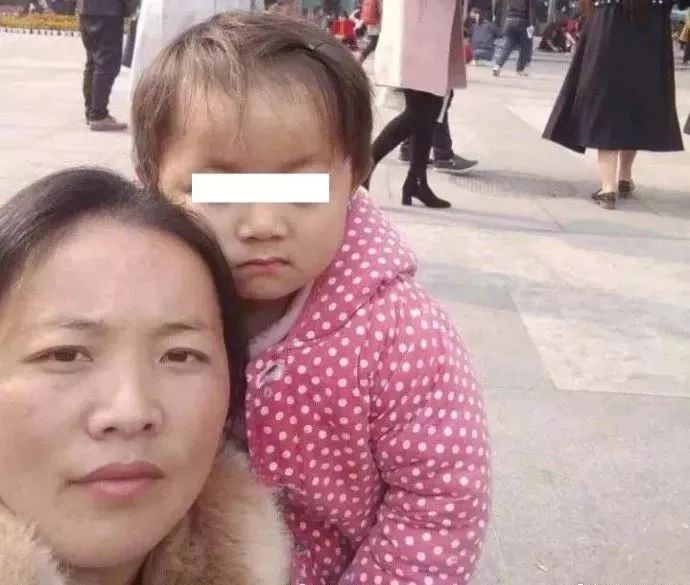 这个三岁孩子死了，中国城里人对乡下人的侮辱何时能停？