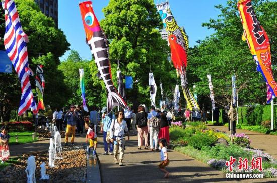 日媒:日本去年向中国人发放签证数450万 连续