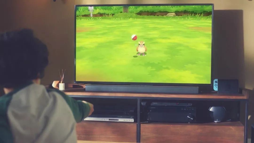 Switch版《精灵宝可梦》终于来了,双人联机捕