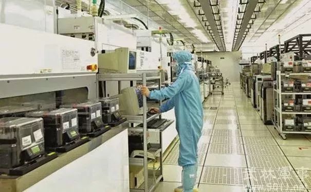 中国半导体产业因光刻胶失色丨亟待攻克的核心