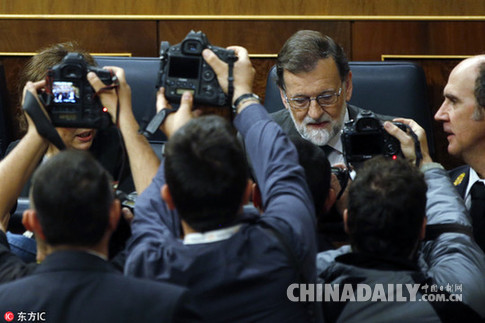 执政生涯将结束？西班牙首相拉霍伊或因贪腐丑闻下台