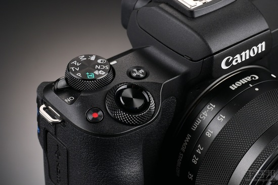 它会是年度最佳 Vlog 相机吗?Canon EOS M50