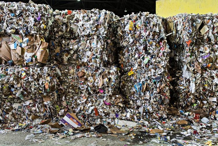 中国拒绝“洋垃圾”对美国垃圾回收意味着什么？