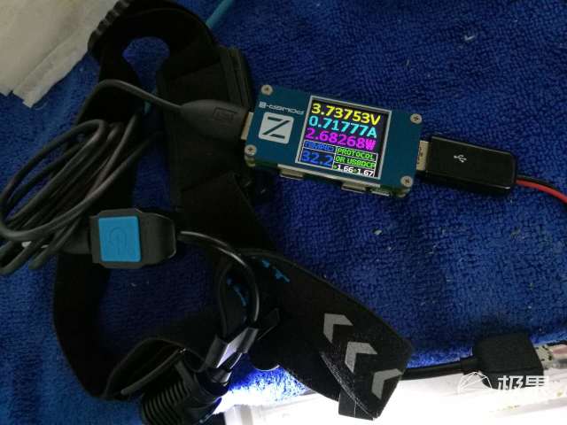 轻便小巧又防水的头灯我的夜跑专属利器—OLIGHTHS2头灯评测