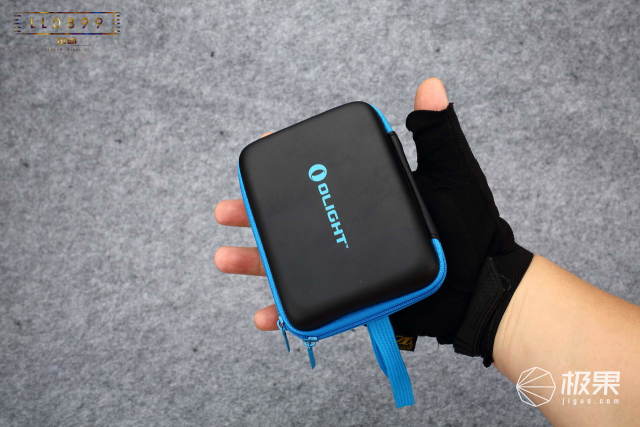 轻便小巧又防水的头灯我的夜跑专属利器—OLIGHTHS2头灯评测