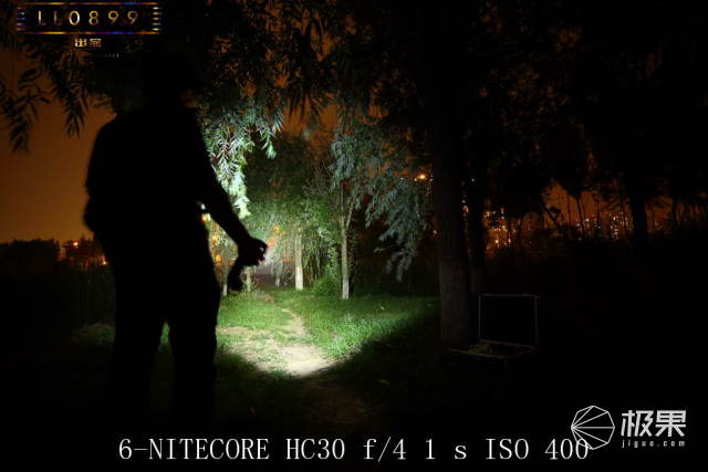 轻便小巧又防水的头灯我的夜跑专属利器—OLIGHTHS2头灯评测