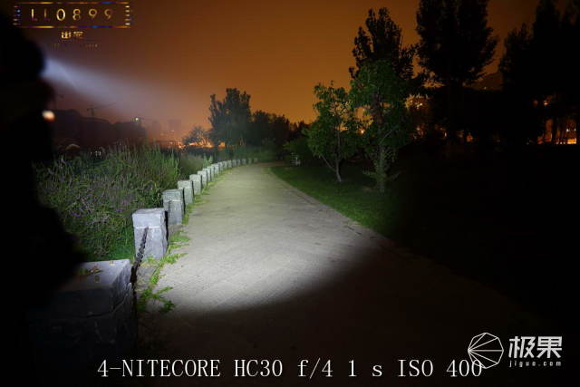 轻便小巧又防水的头灯我的夜跑专属利器—OLIGHTHS2头灯评测