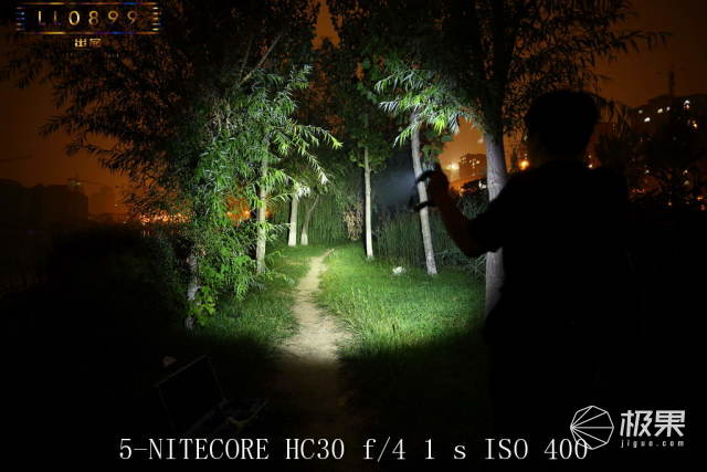 轻便小巧又防水的头灯我的夜跑专属利器—OLIGHTHS2头灯评测