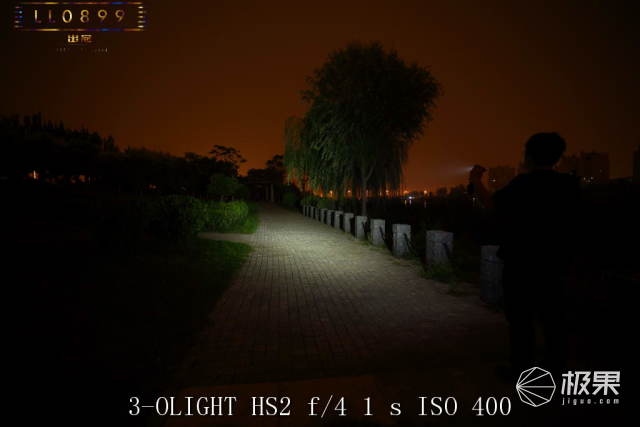 轻便小巧又防水的头灯我的夜跑专属利器—OLIGHTHS2头灯评测