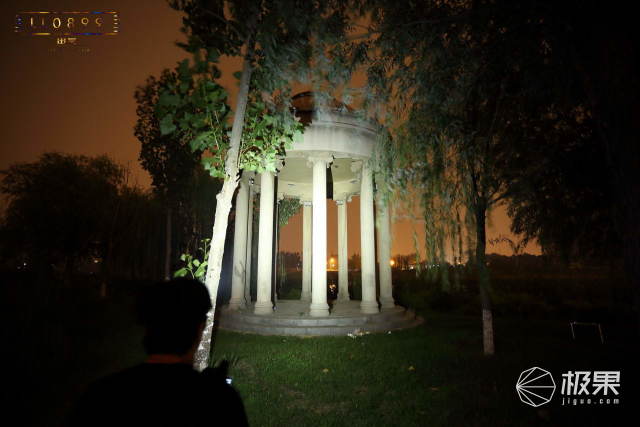 轻便小巧又防水的头灯我的夜跑专属利器—OLIGHTHS2头灯评测