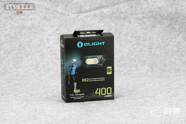 轻便小巧又防水的头灯我的夜跑专属利器—OLIGHTHS2头灯评测