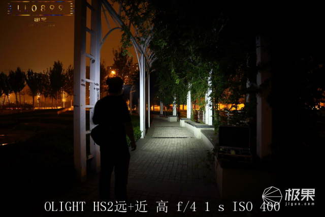 轻便小巧又防水的头灯我的夜跑专属利器—OLIGHTHS2头灯评测