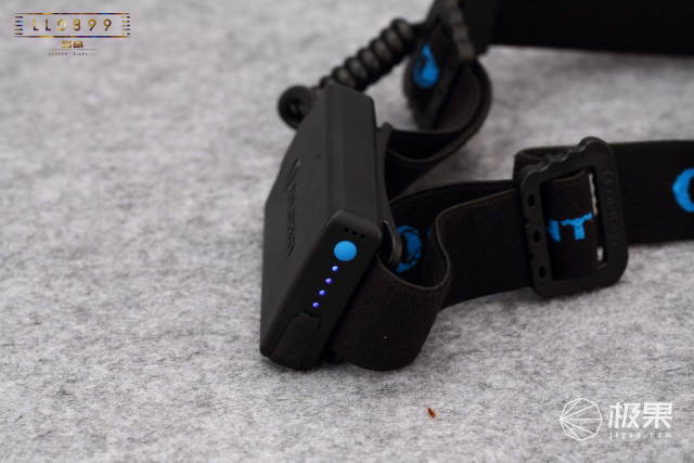 轻便小巧又防水的头灯我的夜跑专属利器—OLIGHTHS2头灯评测