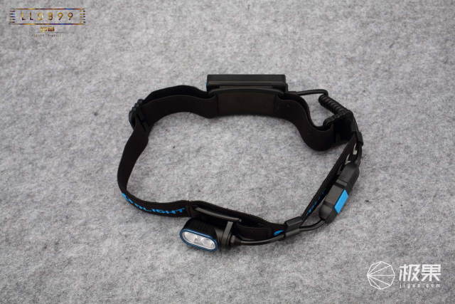 轻便小巧又防水的头灯我的夜跑专属利器—OLIGHTHS2头灯评测