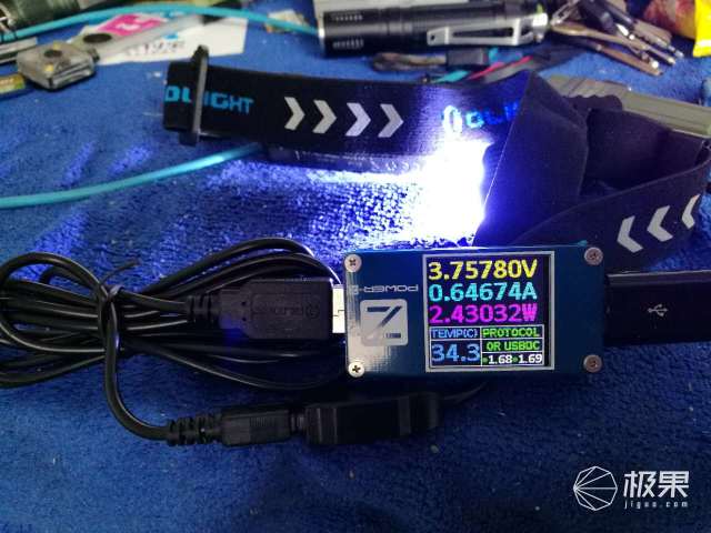 轻便小巧又防水的头灯我的夜跑专属利器—OLIGHTHS2头灯评测