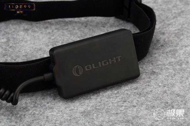 轻便小巧又防水的头灯我的夜跑专属利器—OLIGHTHS2头灯评测
