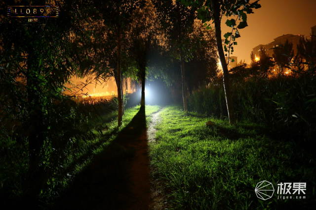 轻便小巧又防水的头灯我的夜跑专属利器—OLIGHTHS2头灯评测