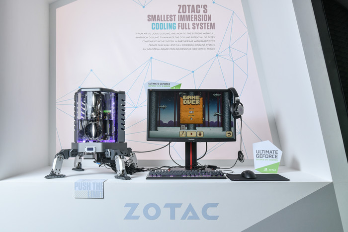 台北电脑展 索泰现场打比赛 还亮出炫酷新机