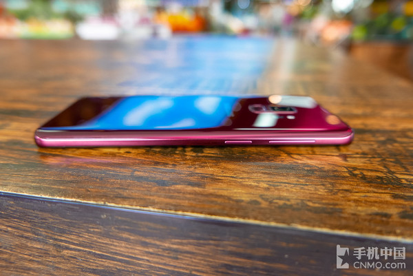 三星S9勃艮第红版上手评测 颜值新高度