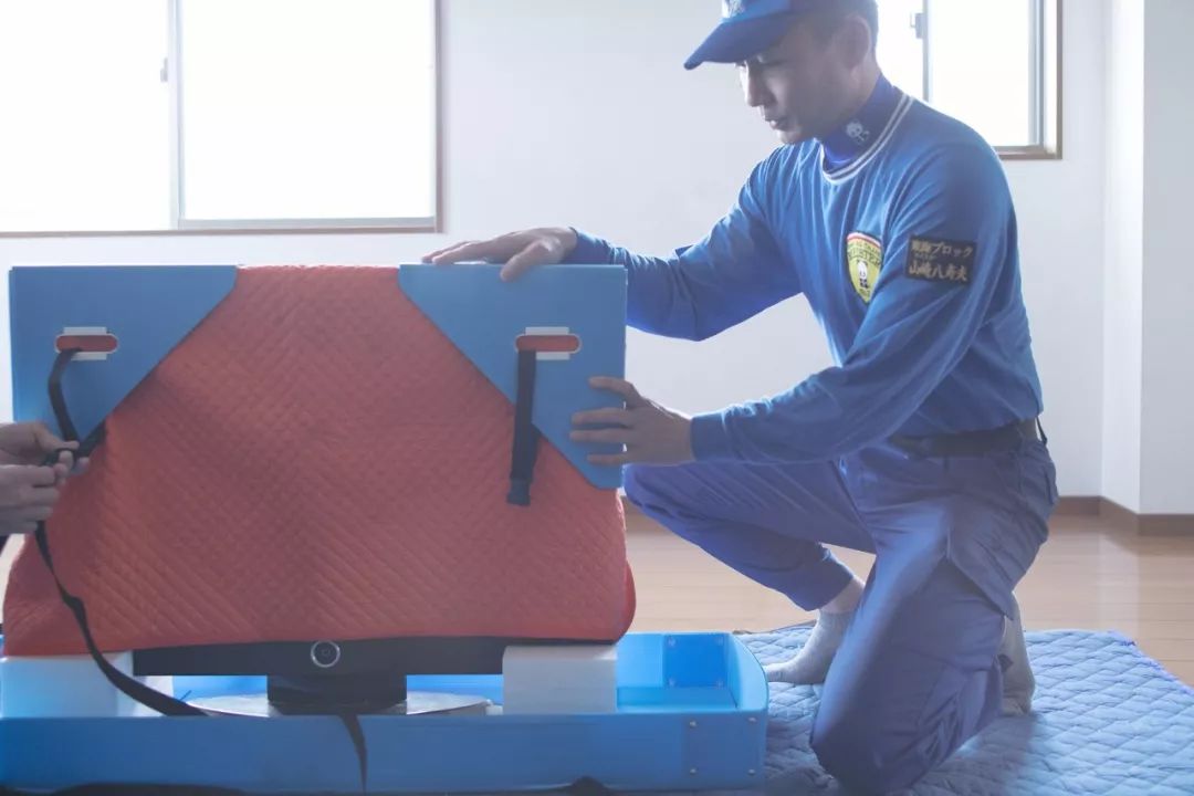 日本搬家公司太变态!签个字就能拎包入住,国内