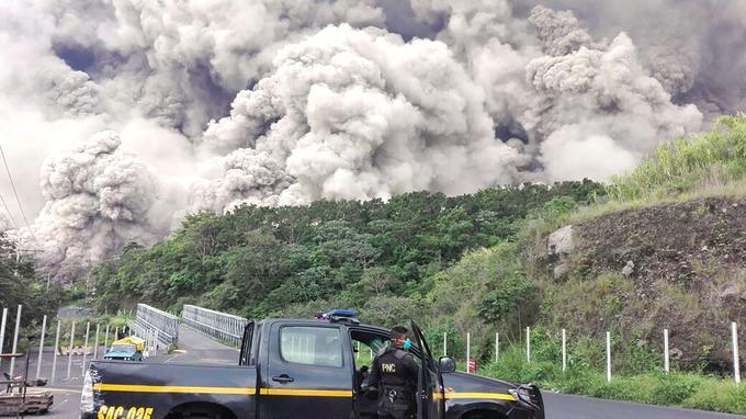 危地马拉火火山喷发：受困者几无任何生还机会