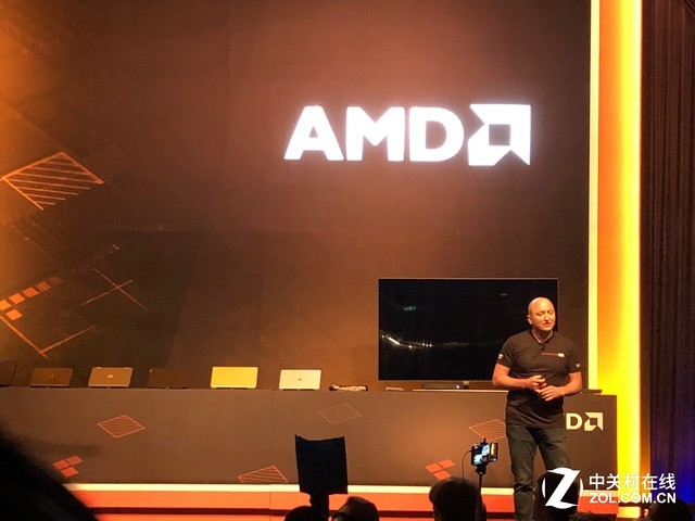 Computex 2018 AMD展示32核二代线程撕裂者及Radeon和霄龙产品 