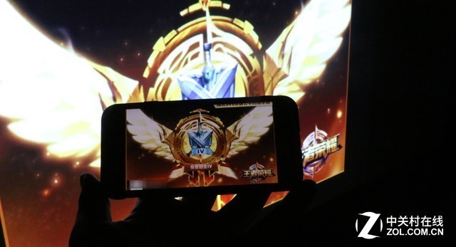 购机小贴士 买投影不能忽视投屏功能 