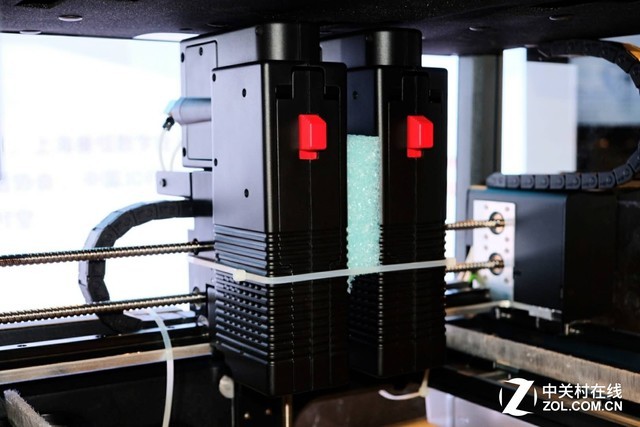 200万以内 曼恒预售DM金属桌面3D打印机 