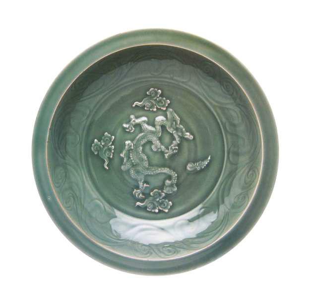 维也纳多禄泰拍卖行：土耳其皇宫博物馆龙泉窑瓷器