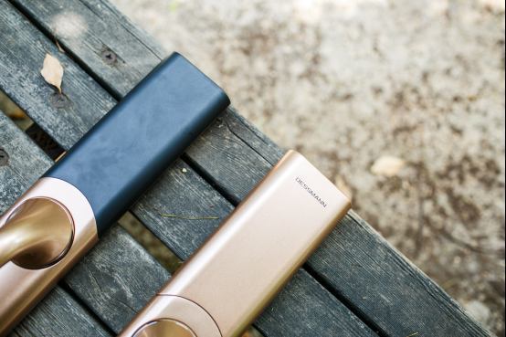 德施曼T86指纹锁体验，老人家出门不再担心忘带钥匙