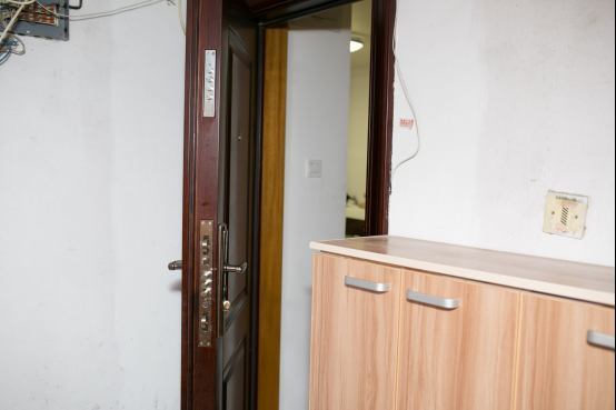 德施曼T86指纹锁体验，老人家出门不再担心忘带钥匙